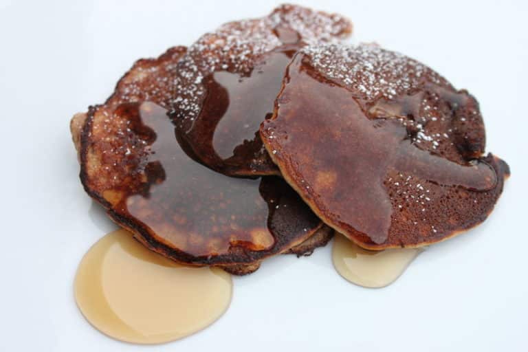 Flourless Pecan Pancakes