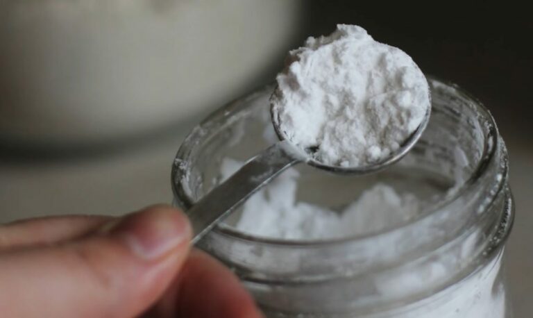 How Long Does Baking Soda Last? Can it go bad?