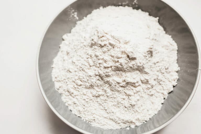 How long does flour last? Can it go bad?