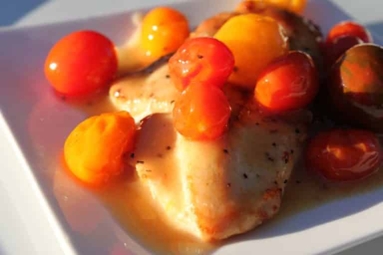 Chicken with Cherry Tomatoes in White Wine Reduction