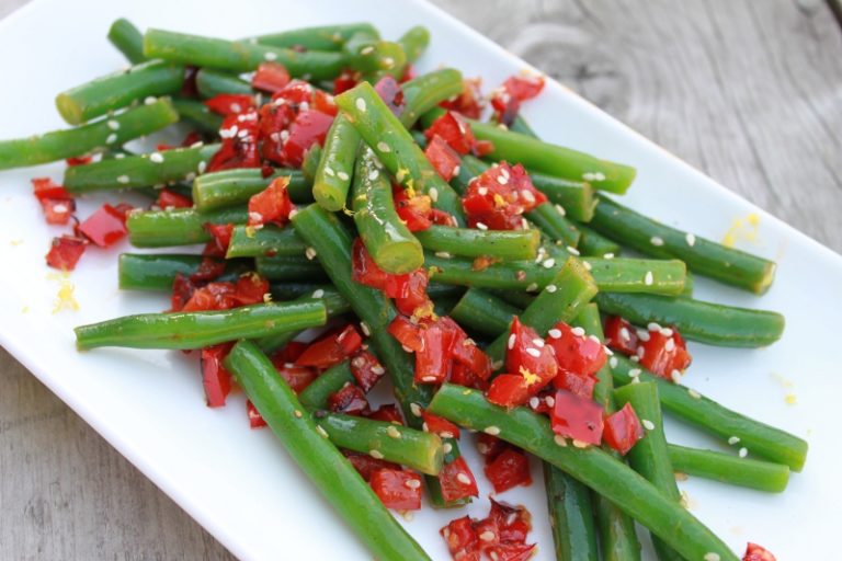 Sautéed Green Beans with Red Pepper & Sesame