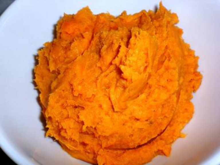 Holiday Spiced Sweet Potatoes