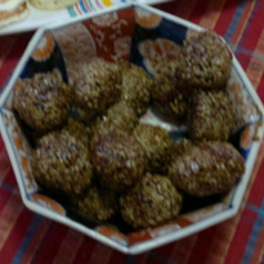 Meatballs with Sesame Seeds