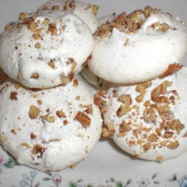 Pecan Meringue Cookies1a