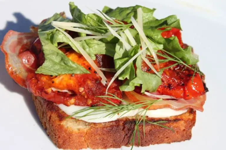 Open-Faced BLT with Roasted Tomatoes