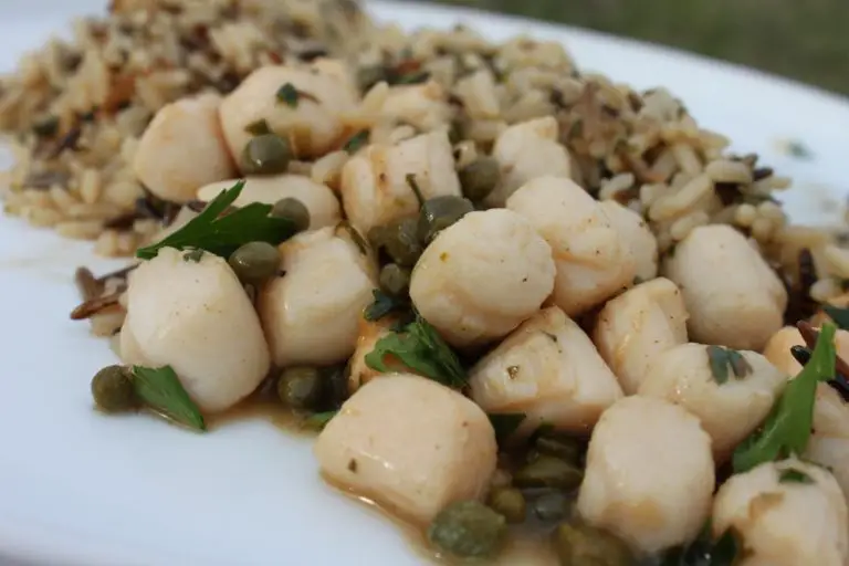 Scallops with Lemon & Caper Brown Butter Sauce