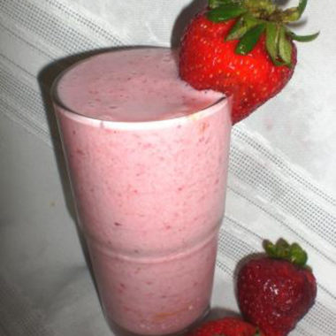 Strawberry Breakfast Smoothie